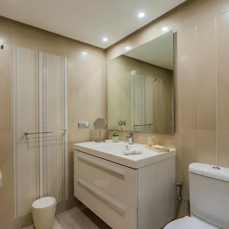 Apartman 3 Bedroom Arqueros