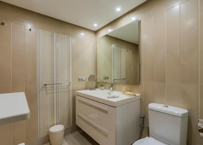 דירה 3 Bedroom Arqueros