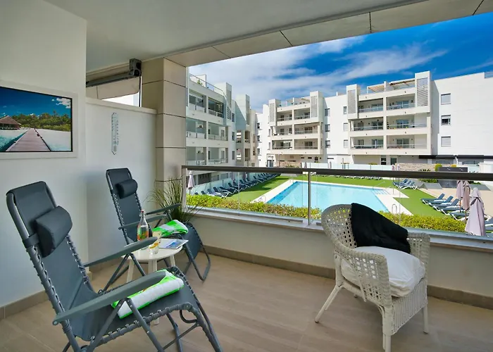 3 Bedroom Arqueros דירה *